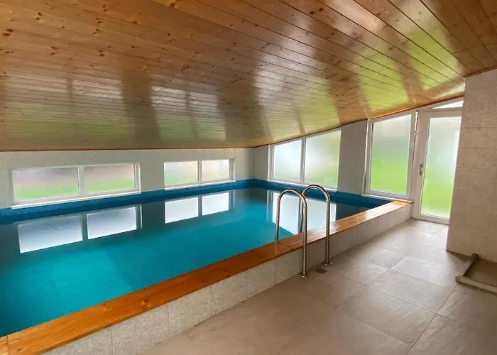 Pod Zamkem Πανσιόν 3*